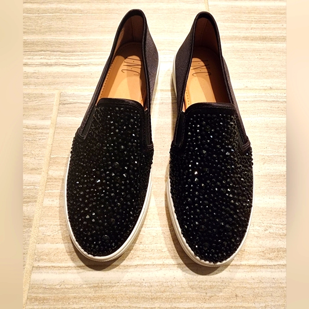 NWOT sneakers